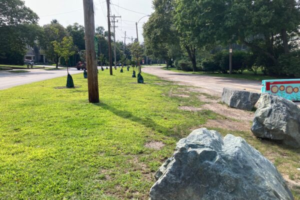 Bicycle Lights Giveaway at Bristol Mini-Park