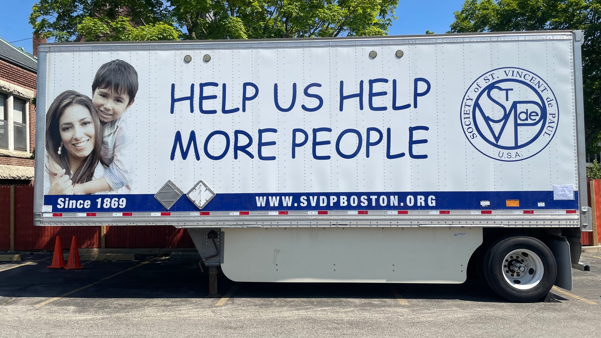 Clothing-drive-Truck-2022