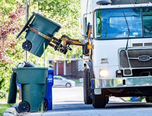 The Bulletin: There’s no trash delay next week, a toxic bloom is now bigger, and more