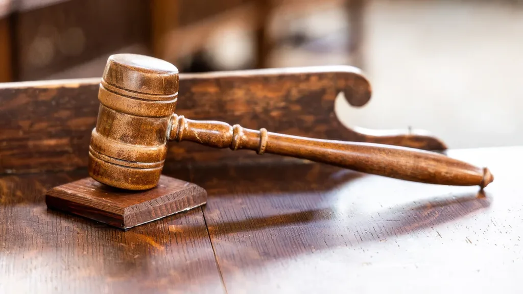 gavel