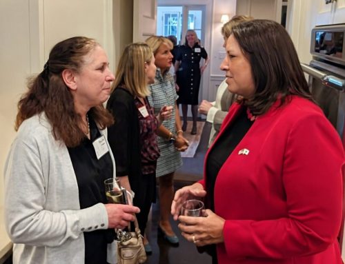 Snapshots: Lt. Gov. Driscoll visits LWVN scholarship fundraiser