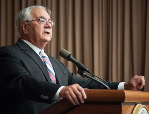 Friends, colleagues remember sharp-tongued congressional icon Barney Frank